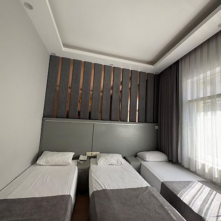 Crowned Plus Hotel Istanbul Exterior photo